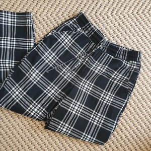 Byxor storlek s - Byxor i storlek. Kan skickas annars finns I Malmö 💌