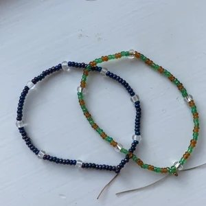 Armband - Dessa två för billigare pris! 10kr styck💕💕 frakt 12kr. Köper du båda kostar frakten 5kr