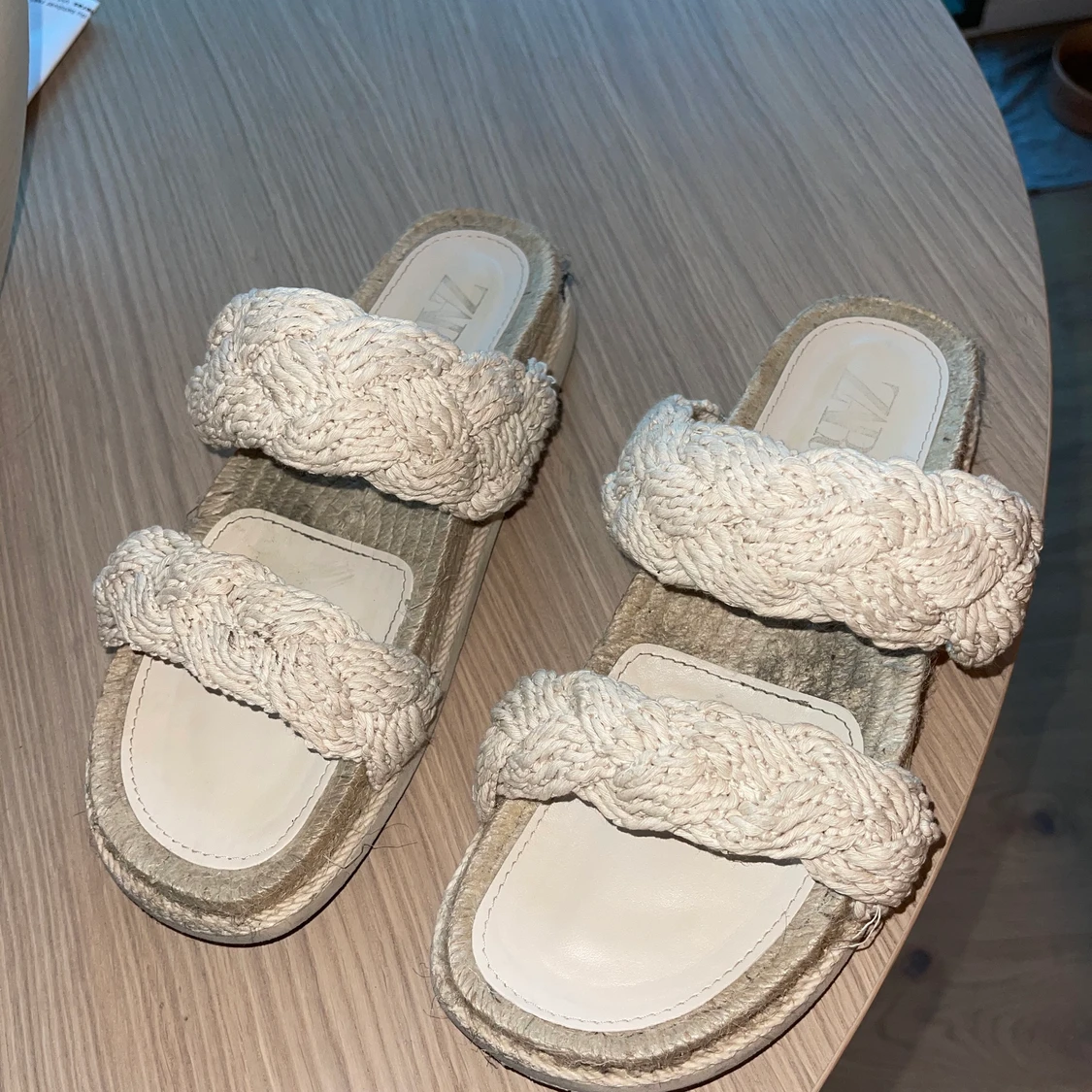 Zara slippers