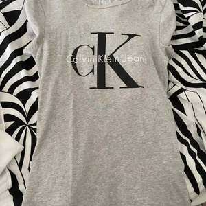 Ck tjej T-shirt  - Fin 