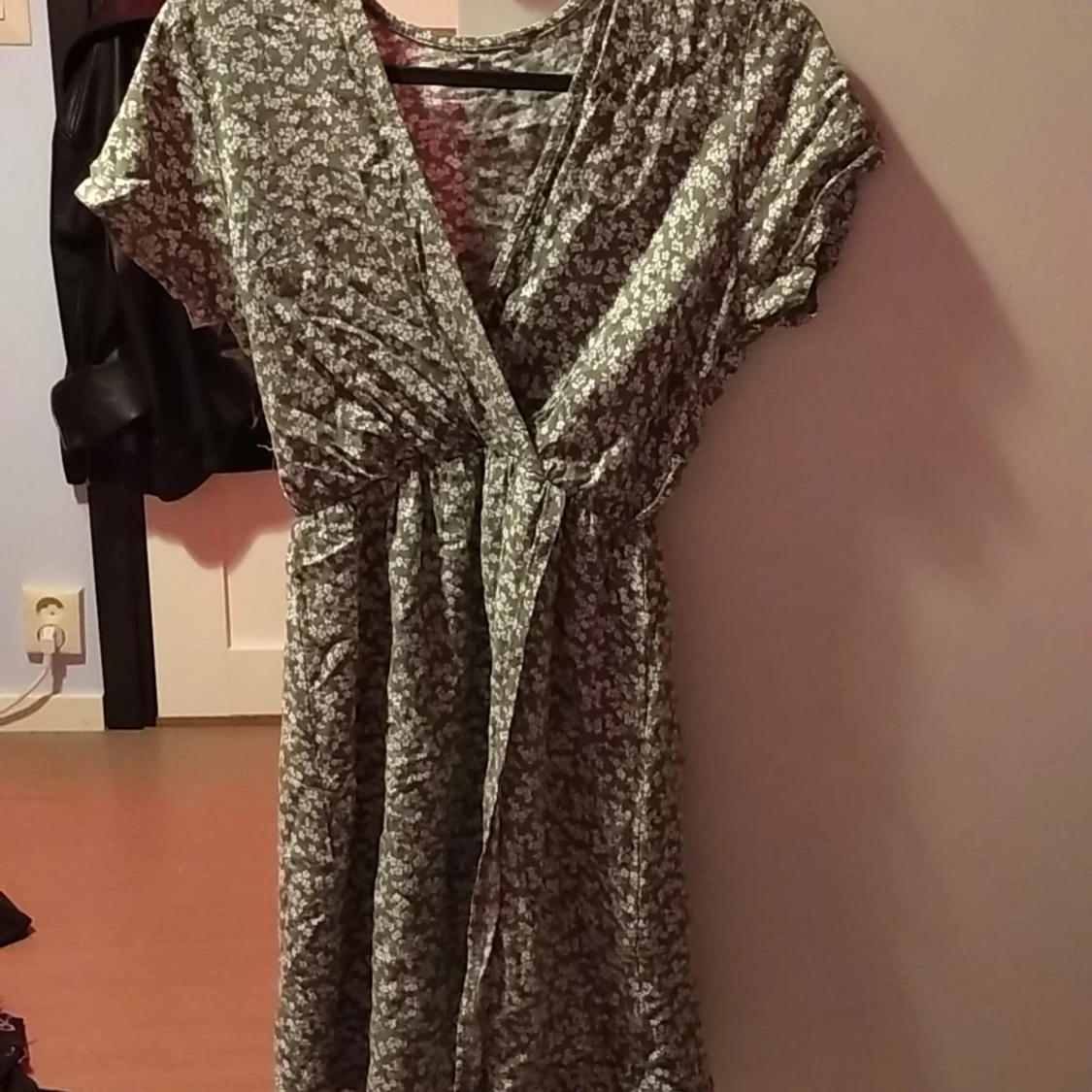 Klänning Size small