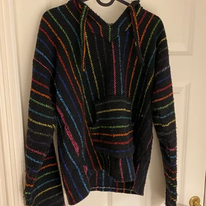 Får ulls hoodie - Väldigt varm hoodie gjort på får ull, aldrig använd