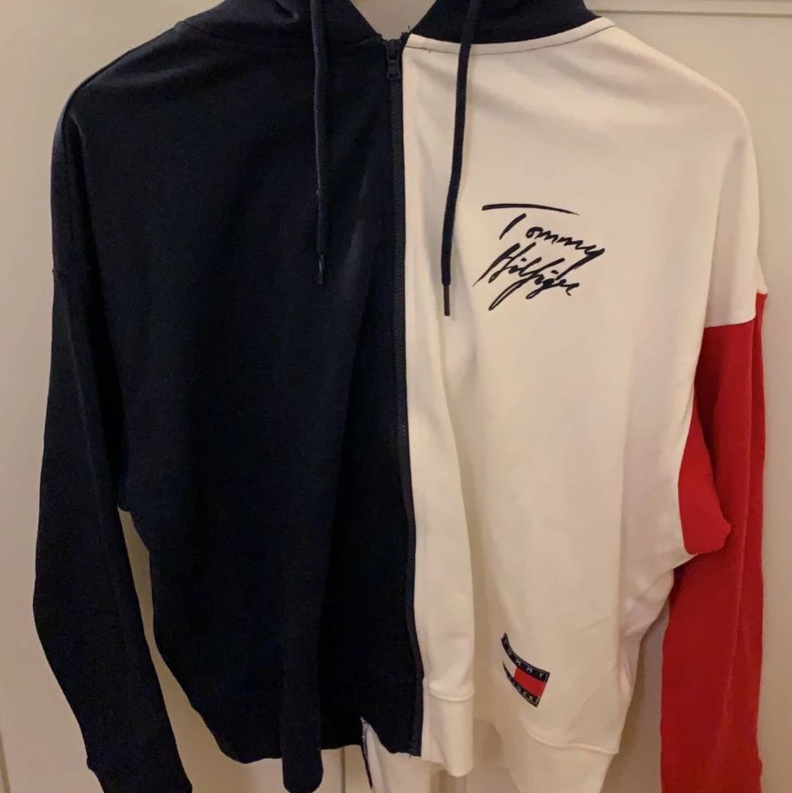Tommy Hilfiger zip up