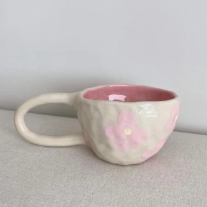 Mugg  - Hemmagjord mugg, fyller upp 200-250 ml❣️❣️