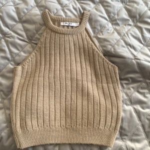 Stickat linne från nakd 🌸 - Som ny, aldrig använt💕 frakten är med i priset