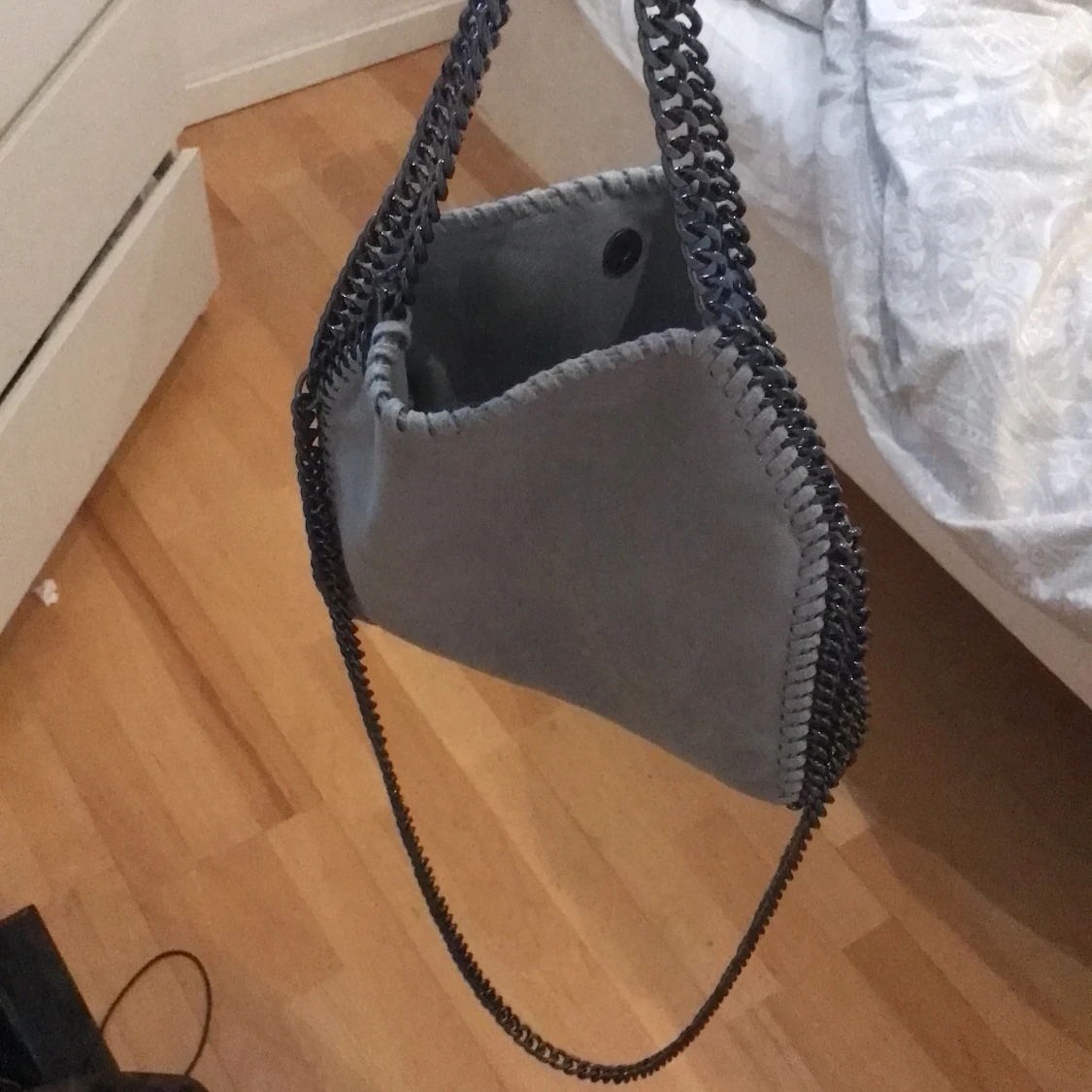 Stella McCartney liknande väska - 90