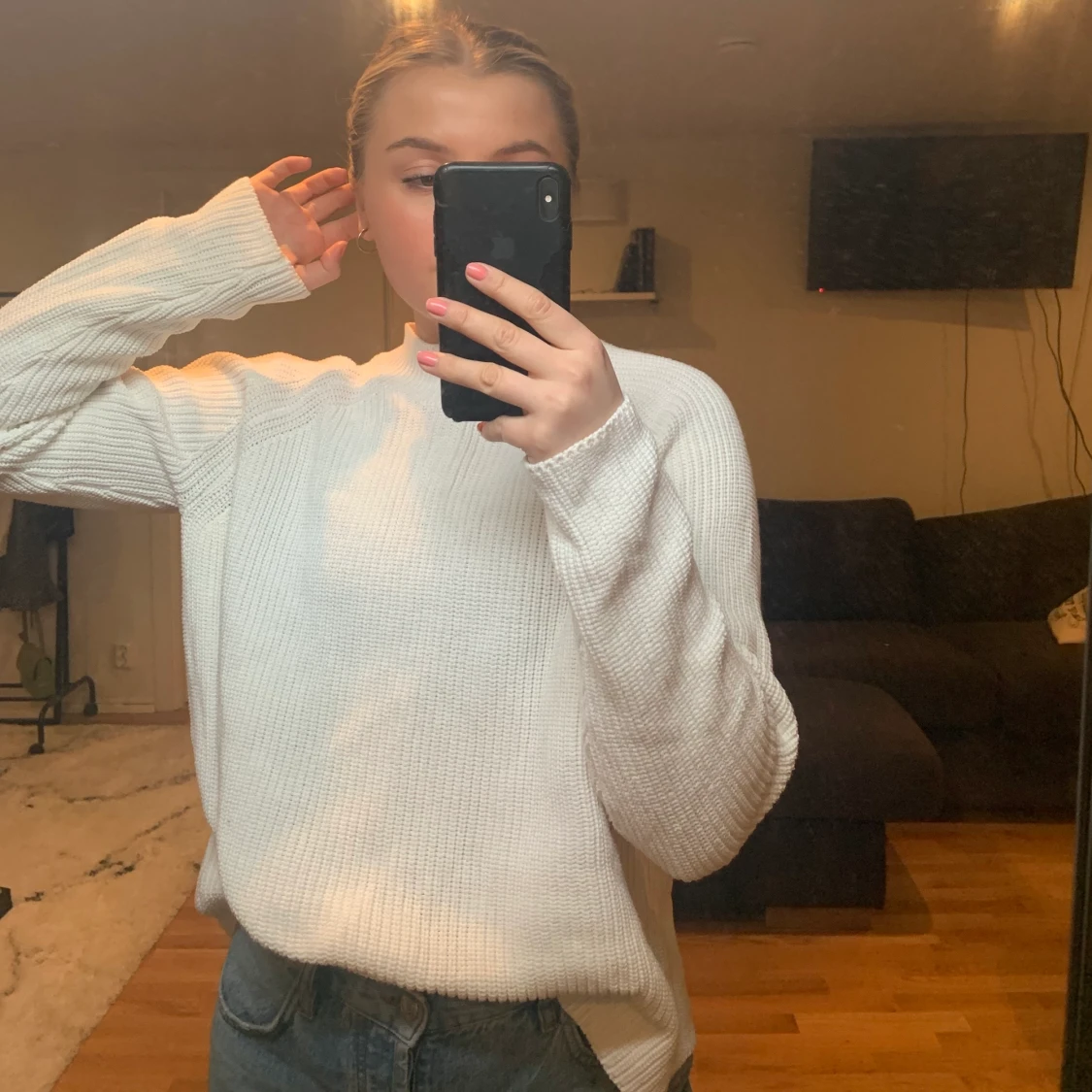 Stickad tröja med halvhög krage