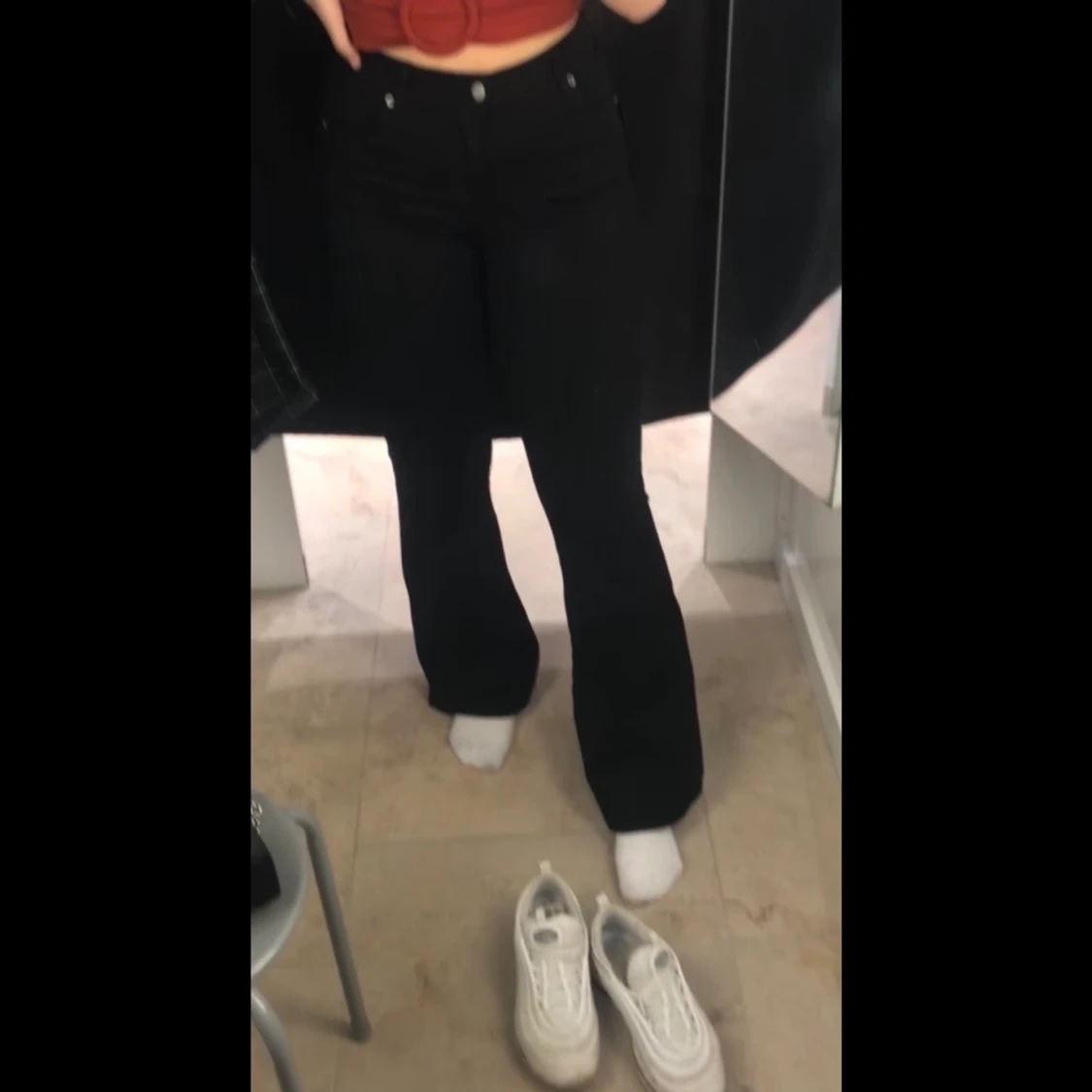 Svarta bootcut jeans