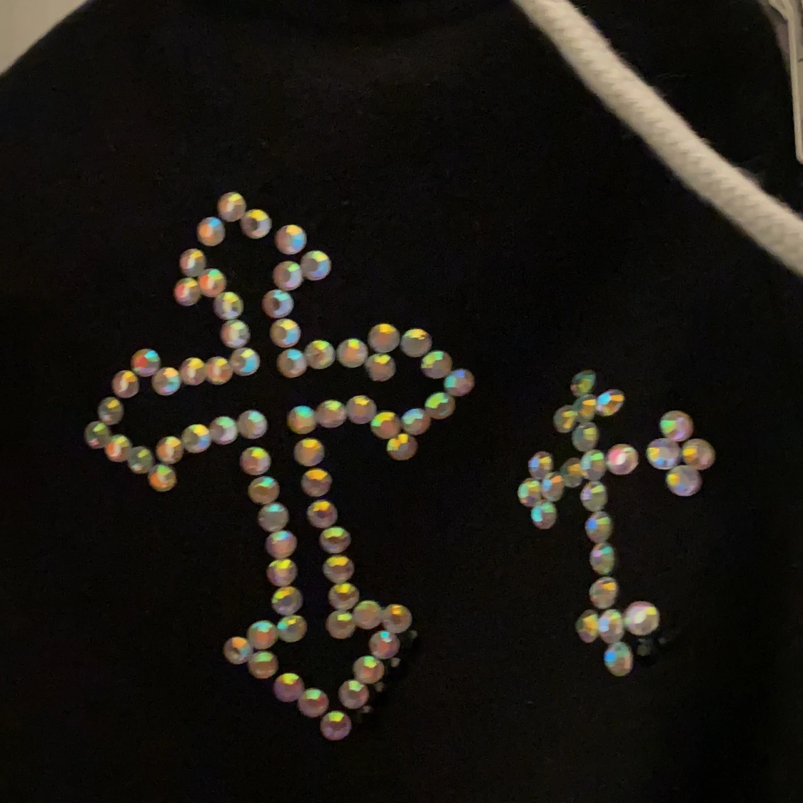 Cyber y2k svart ziphoodie med rhinestones - 90
