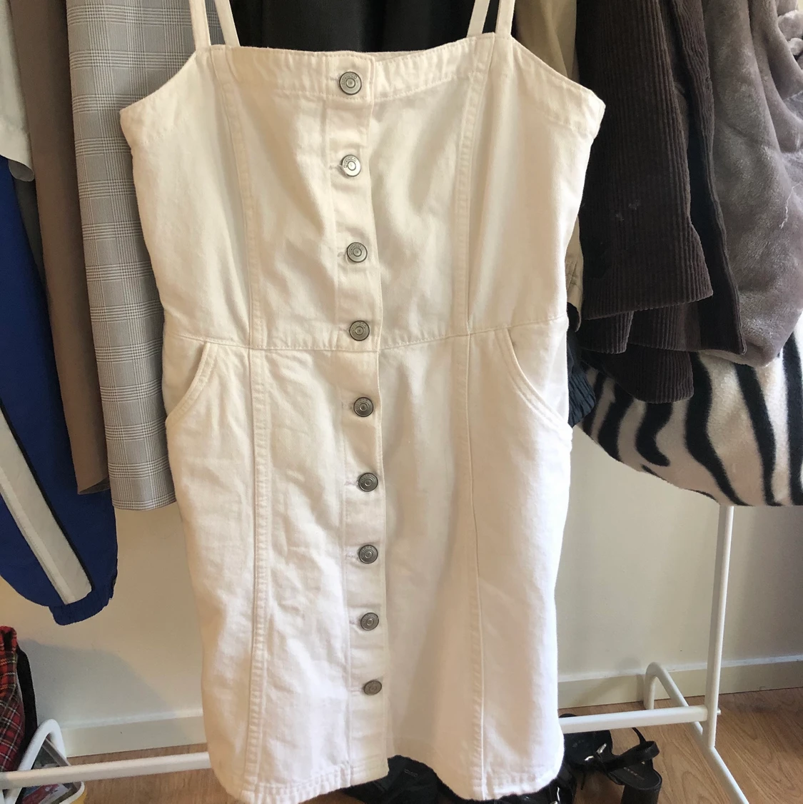 Vit jeansklänning - 90