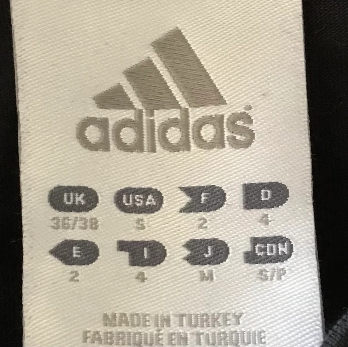 Adidas T-shirt  - 91