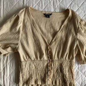 Beige ”blus” - Bra skick