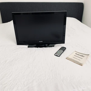 Handic tv 24-tum - Handic tv 24-tum, Jätte fint skick!  500kr  Kolla gärna in mina andra inlägg, Vi intresse av fler varor så fixar jag ett bra paketpris!