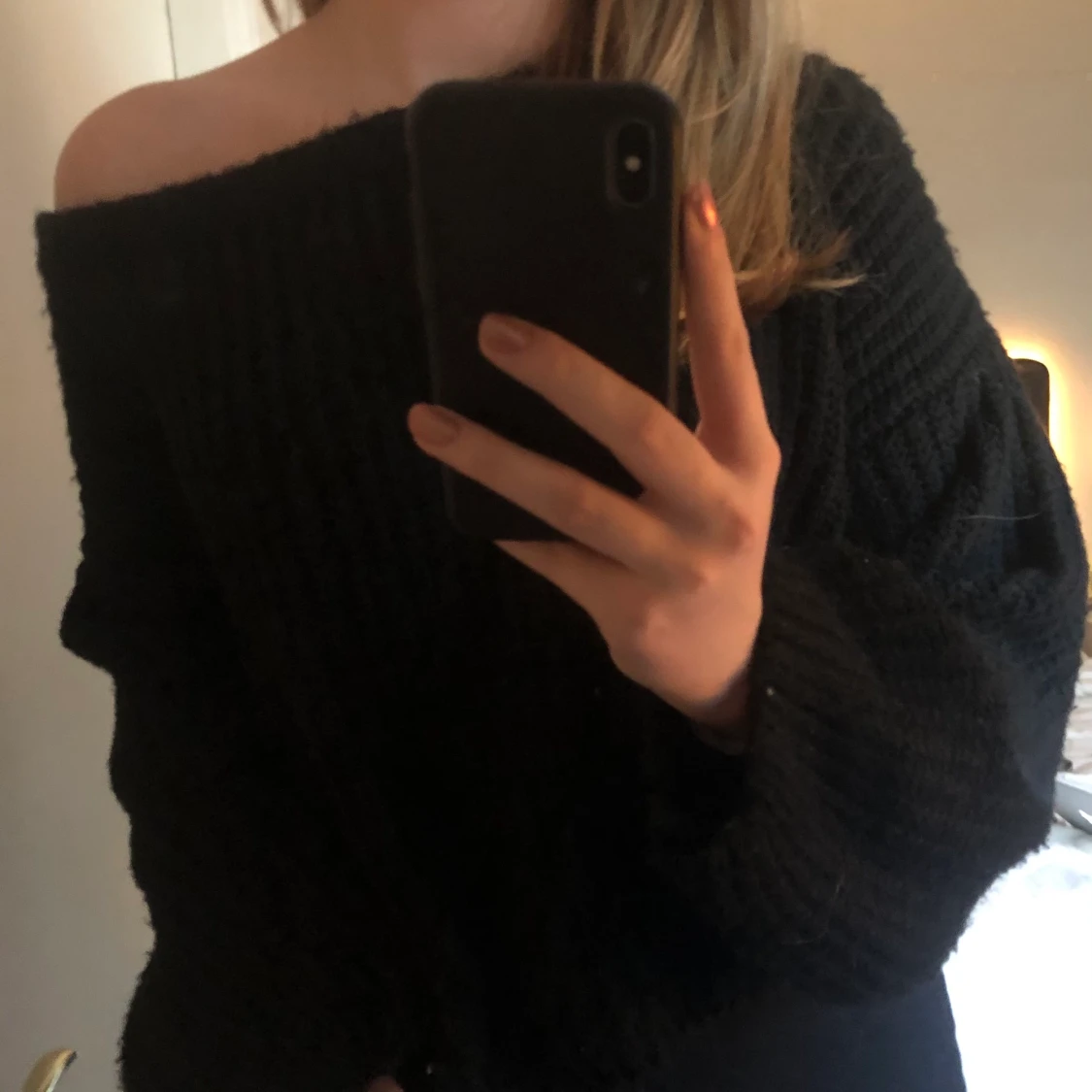Offshoulder tröja - 90