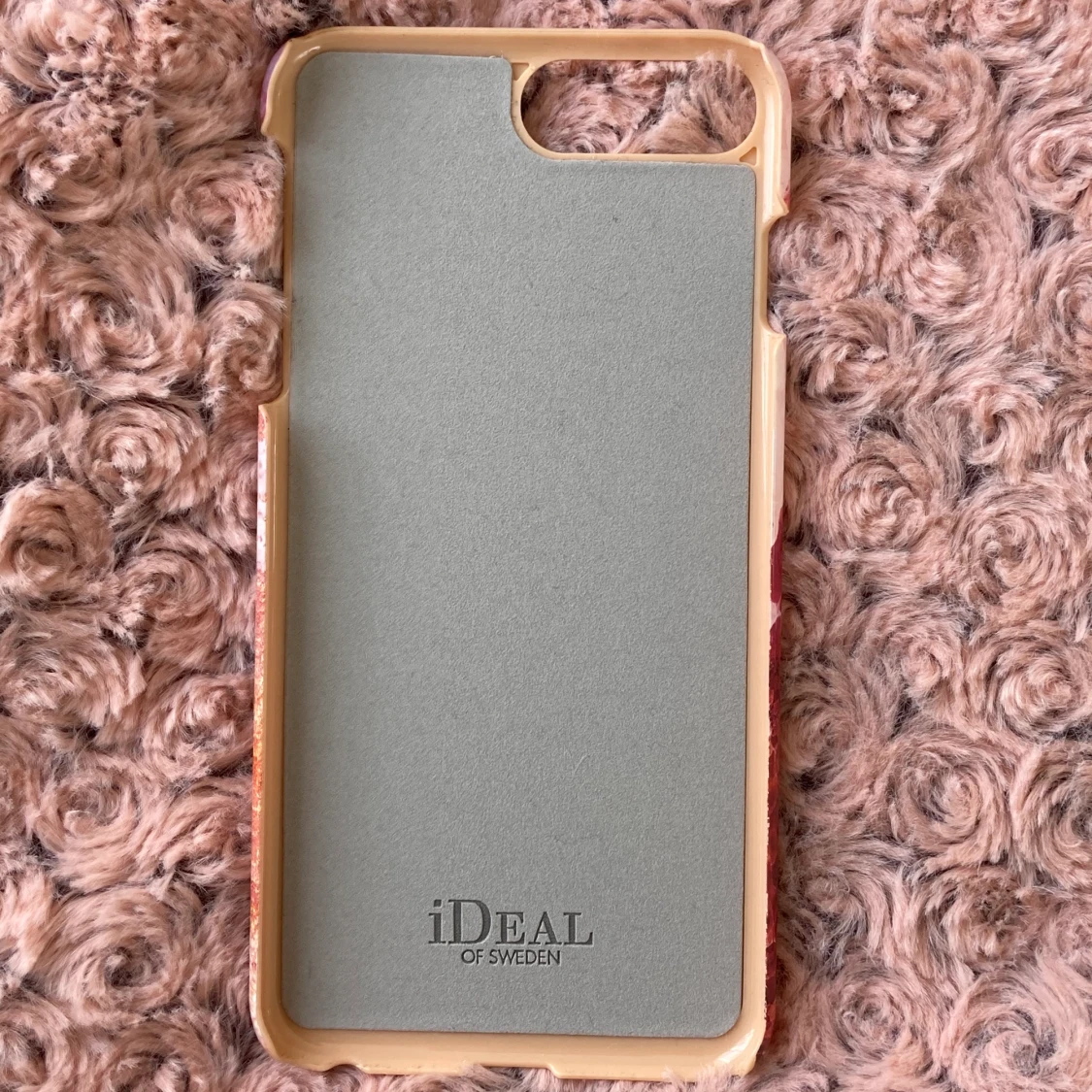 Ideal of Sweden skal - 90