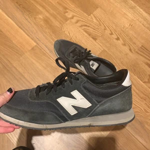 New Balance sneakers - Slitna men inte trasiga