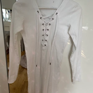 Klänning  - En jätte fin klänning i storlek xs passar även s 