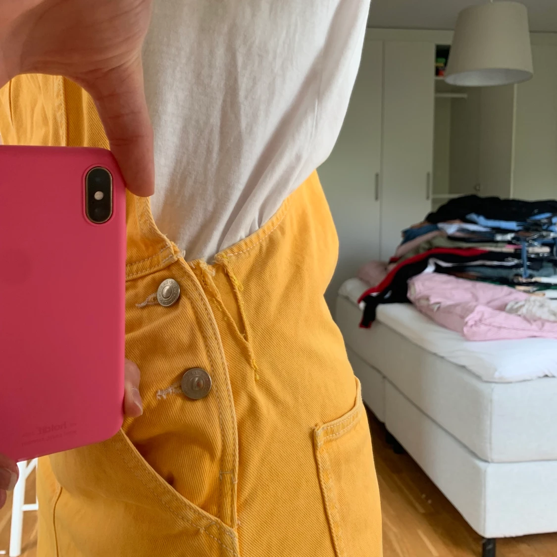 Hängselklänning i gul - 91