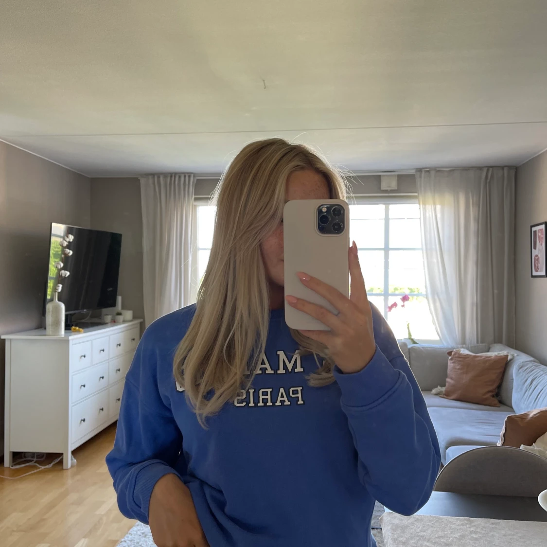 Blå sweatshirt, som ny
