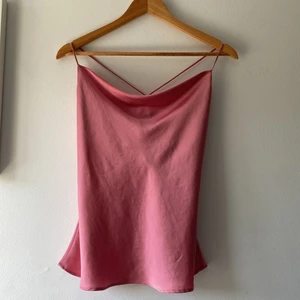 Topp från Zara - Söt topp från Zara - använd ett fåtal gånger 