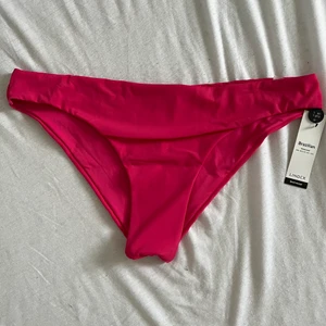 Bikini trosor! - Helt nya och oanvända rosa bikini trosor (brazilian) från Lindex. De är lite ljusare än vad de ser ut på bilden! Storlek L, 55kr + frakt ❤️ 