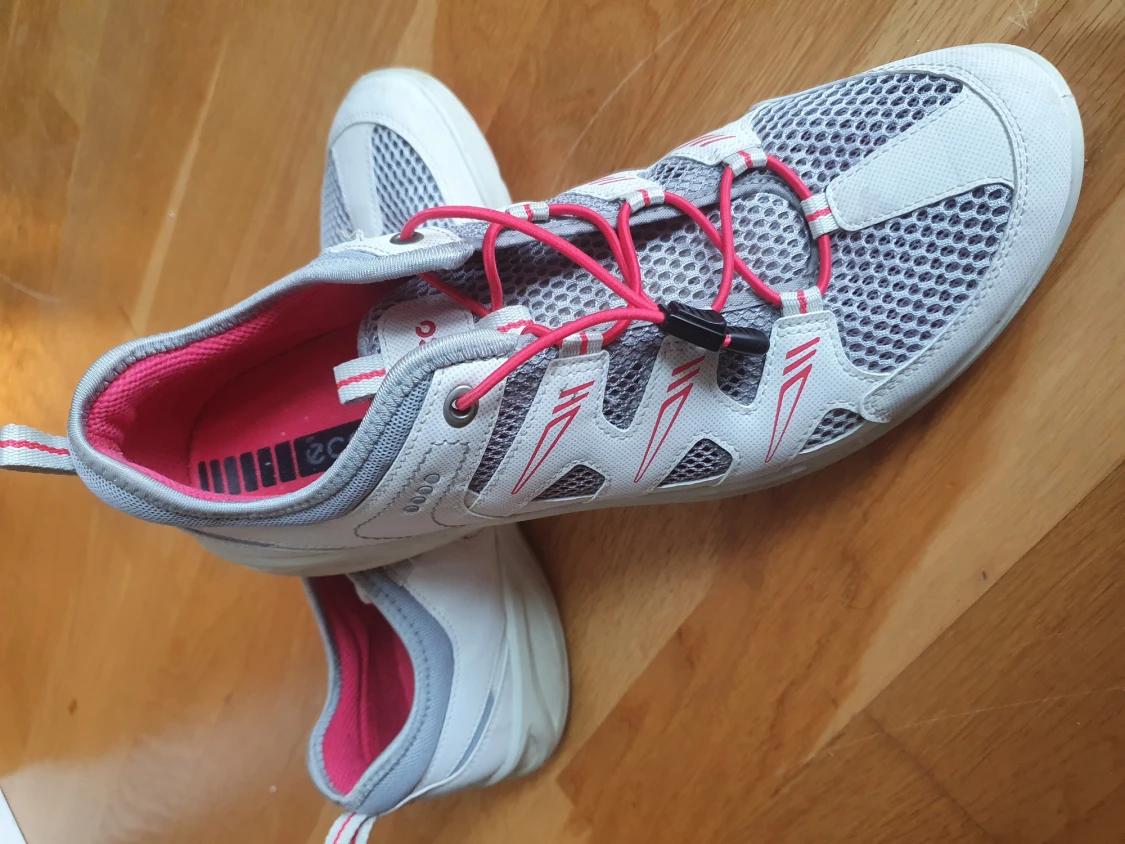 Ecco terra cruise nästan nya