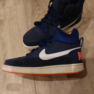 Äkta nike stl 39 - Äkta nike stl 39 Superfina 350kr 