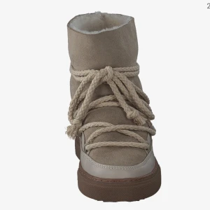 Inuikii skor - Funderar på att sälja mina beigea inuikii skor som jag köpt på johnells för 2599kr!  De är använda cirka 3 gånger och har inga defekter överhuvudtaget utan ser ut precis som nya!  Kvitto och skokartong medföljer!  