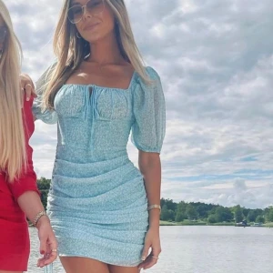 Adoore Palermo dress - Oanvänd, storlek 40 (M), liten i storleken! 