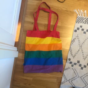 Tiger Pride påse - Tiger Pride påse 🌈🌈⚡️🌈⚡️⚡️🐯🐯🐯🐯