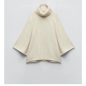 Stickad tröja från Zara - Säljer denna superfina stickade tröjan från zara i stl S då den inte kommer till användning, använd max 3 gånger så den är i nyskick💕💕 (Tröjan är inte såld!!!)❤️‍🔥