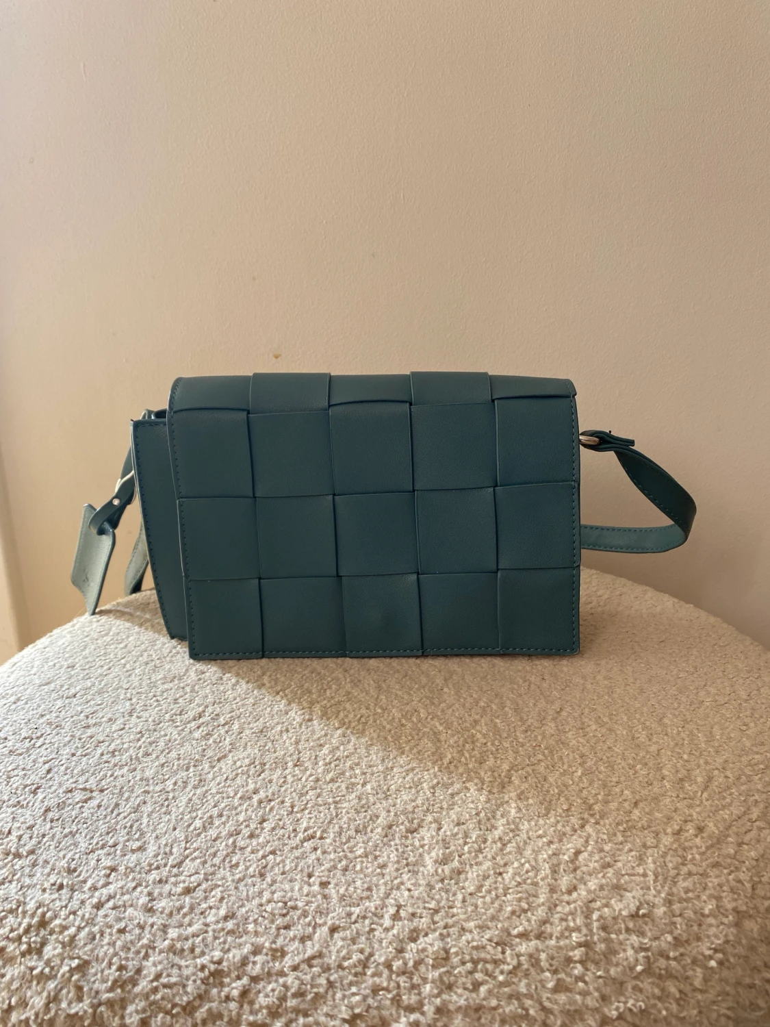 Oanvänd handväska! - 90