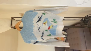 Tröja - Härlig stickad tröja,  mjuk och skön! Från H&M  i storlek M 