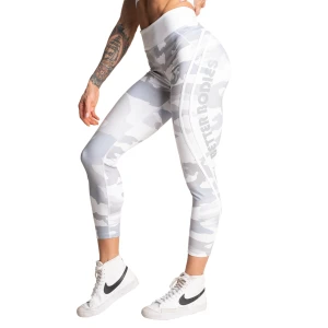 Better bodies tights och sport-bh - Camo tights storlek XS. Sport-bh som saknar vaddering storlek S