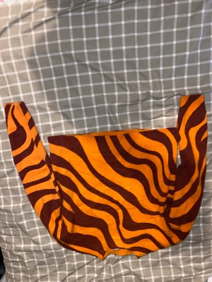 Tröja  - En snygg långärmad bomulls tröja 