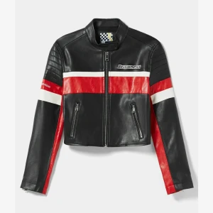 Skinnjacka  - Använd en gång, nyskick. Är från bershka men helt slutsåld. Nypris ligger på ungefär 700kr tror jag