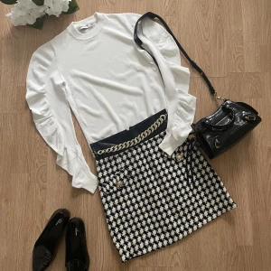 Långärmad topp - Fin långärmad topp, Carin Wester, XS.Tyvärr så har den inte kommit till så stor användning för mig och hoppas att den får en ny ägare. Se mina övriga aktioner! ❤️