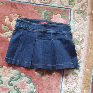 Y2k jeans kjol - I mycket bra skick och passar xs_ s