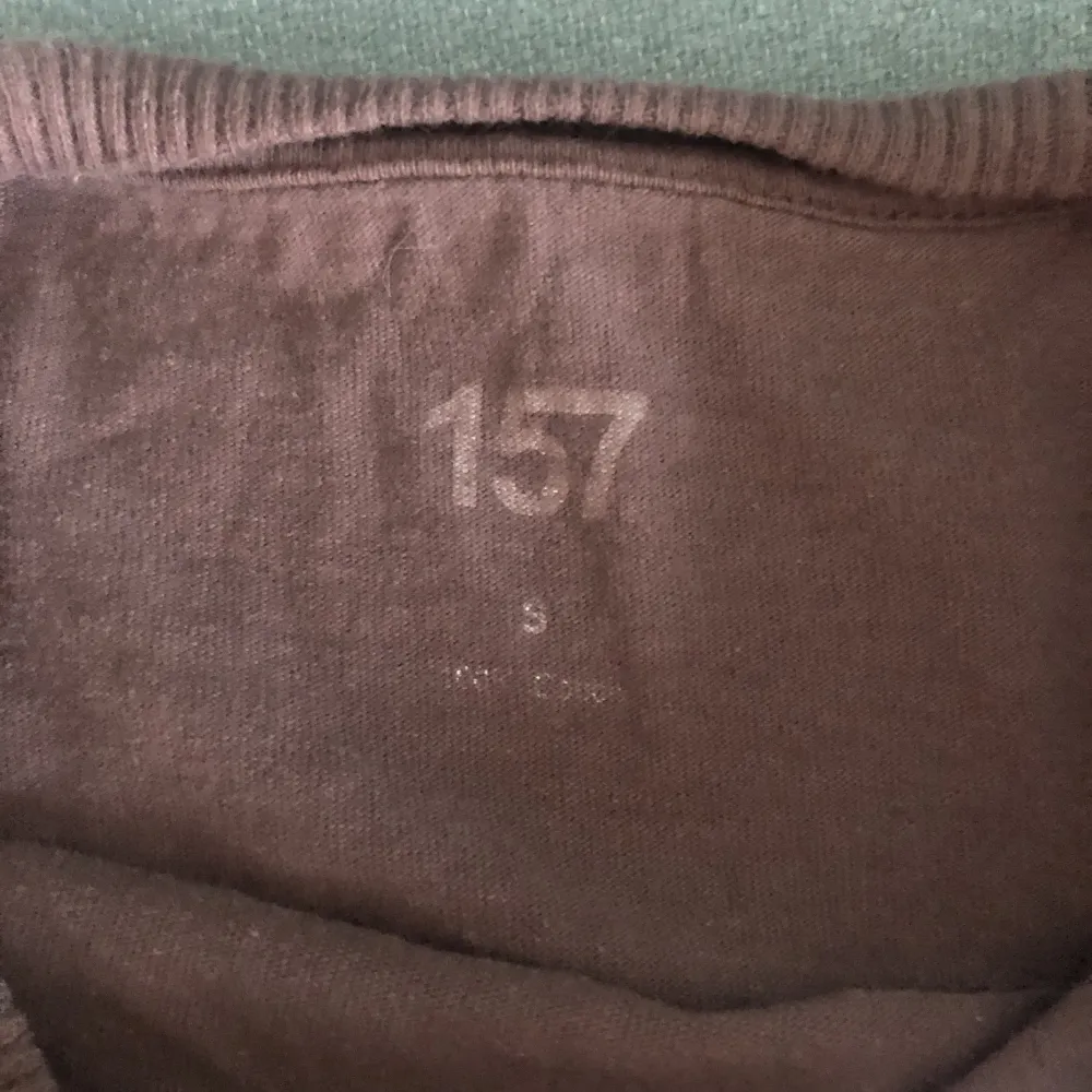 Brun oversized tröja från lager 157 men stjärnor . T-shirts.
