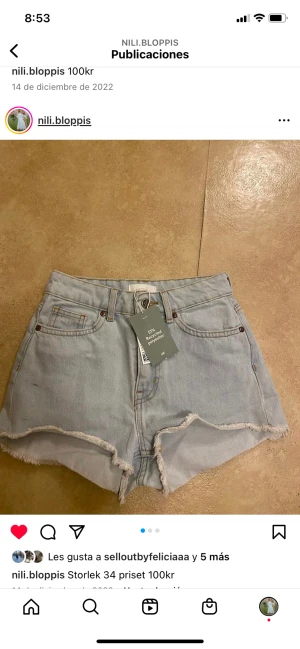 Ljusa shorts  - Helt nya original priset är 200kr