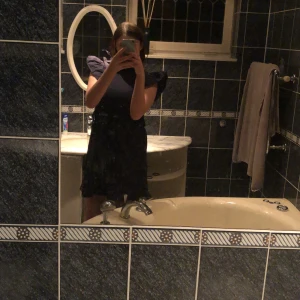 Svart klänning - Nu säljer jag min svarta klänning i storlek S❤️🖤