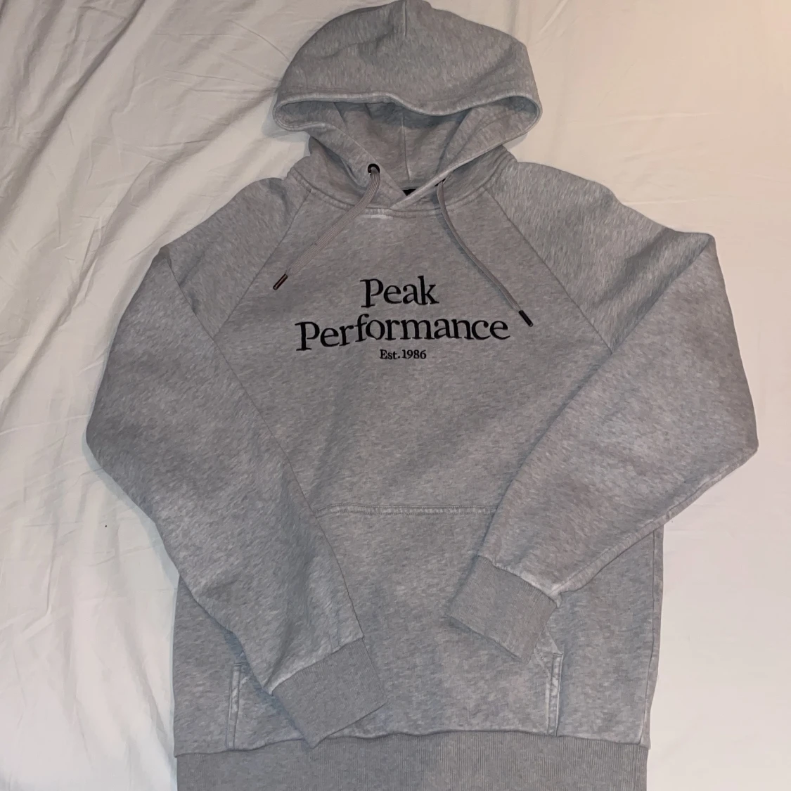 Peak performance hoodie