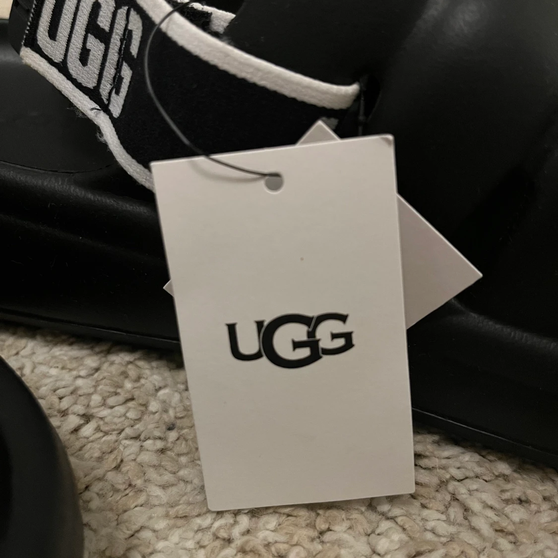 UGG - 91