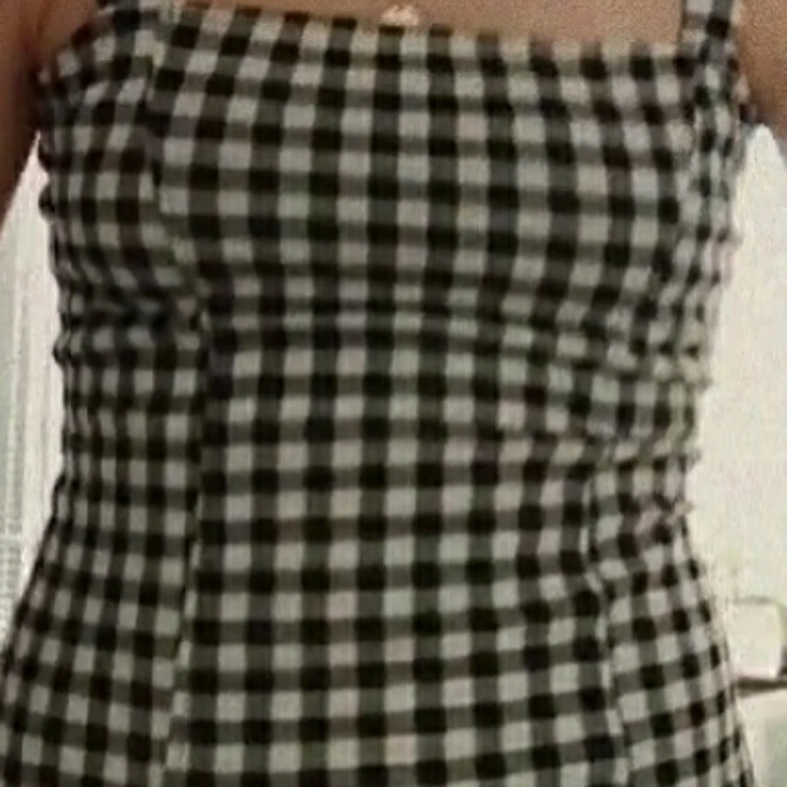 Rutig klänning 100kr