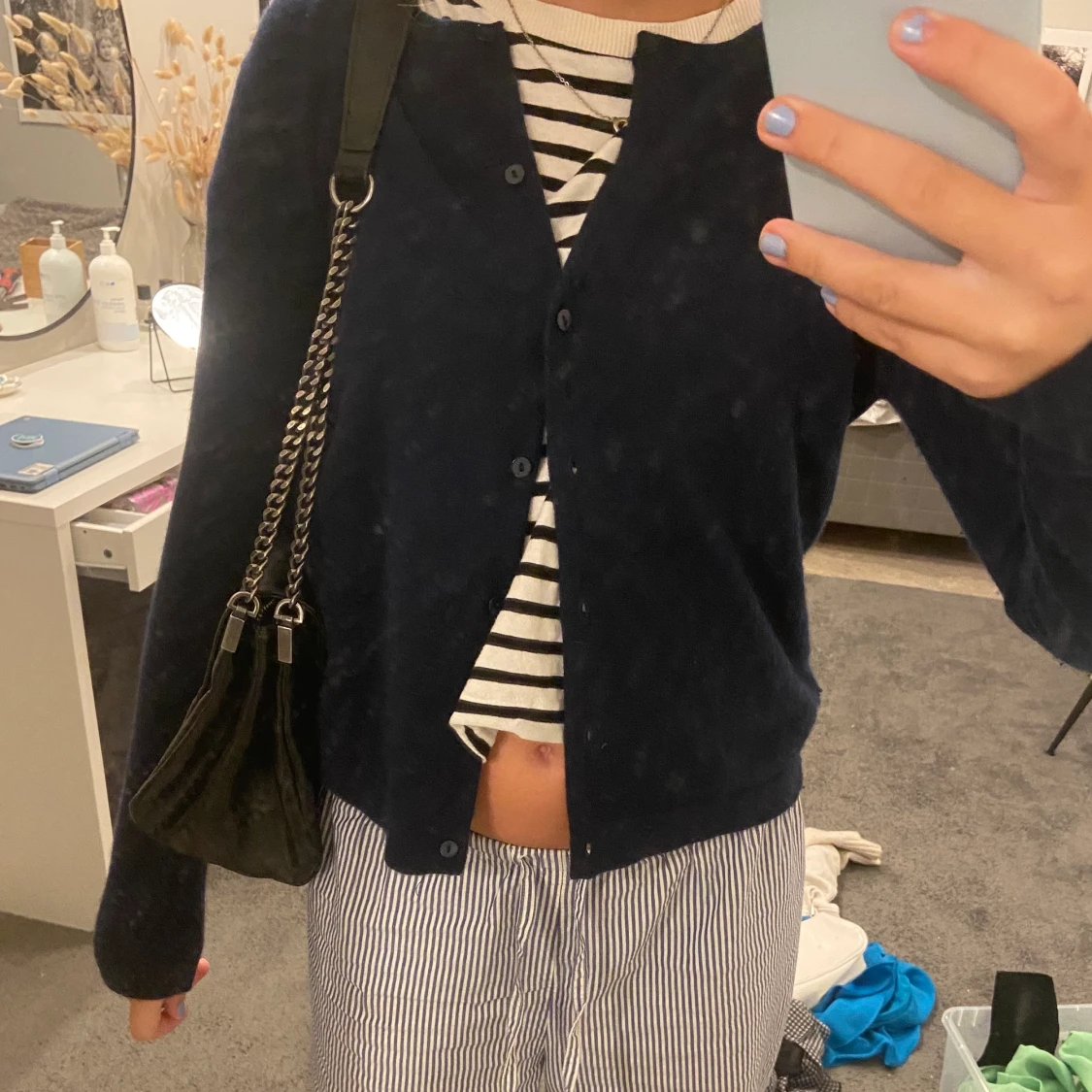 Mörkblå stickad kofta - 90