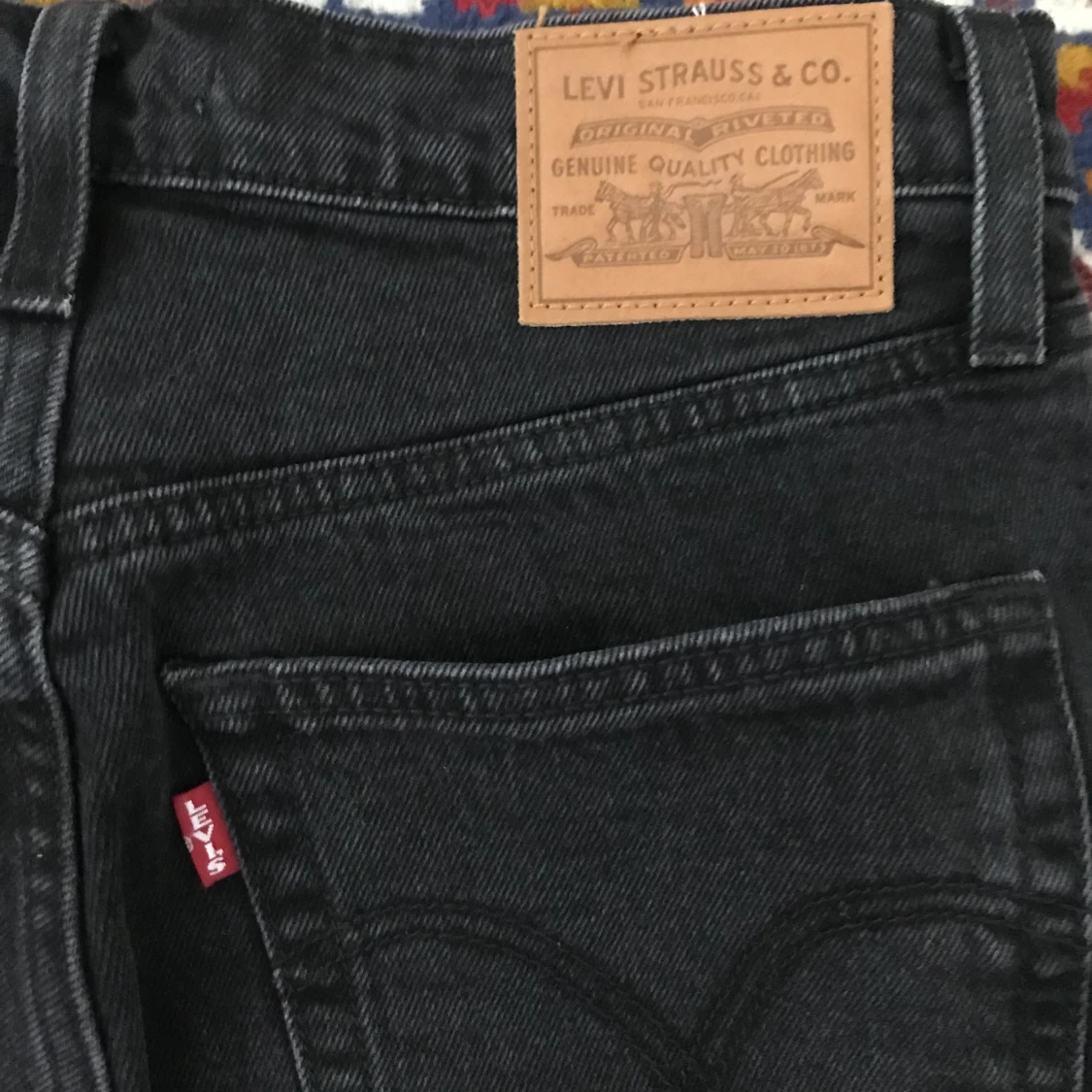 Mörk grå jeans - 91