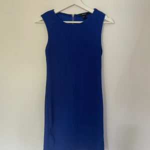 Klänning - Blå klänning 