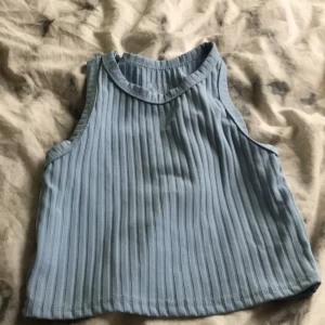 Tröja - Jättefin tröja som är i jättebra skick och köparen står för frakt😊 