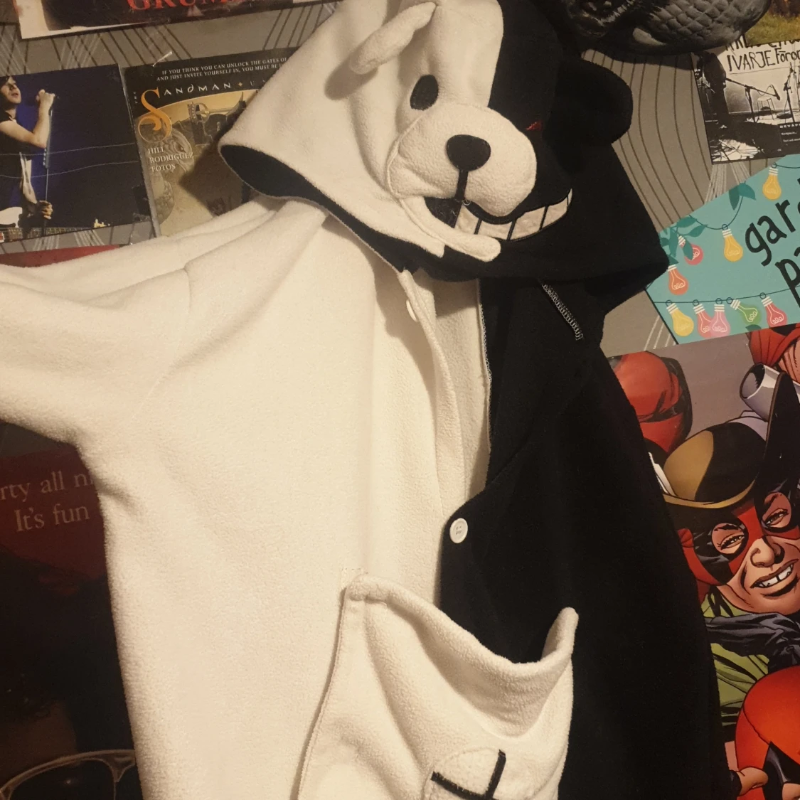 Monokuma cosplay - 90