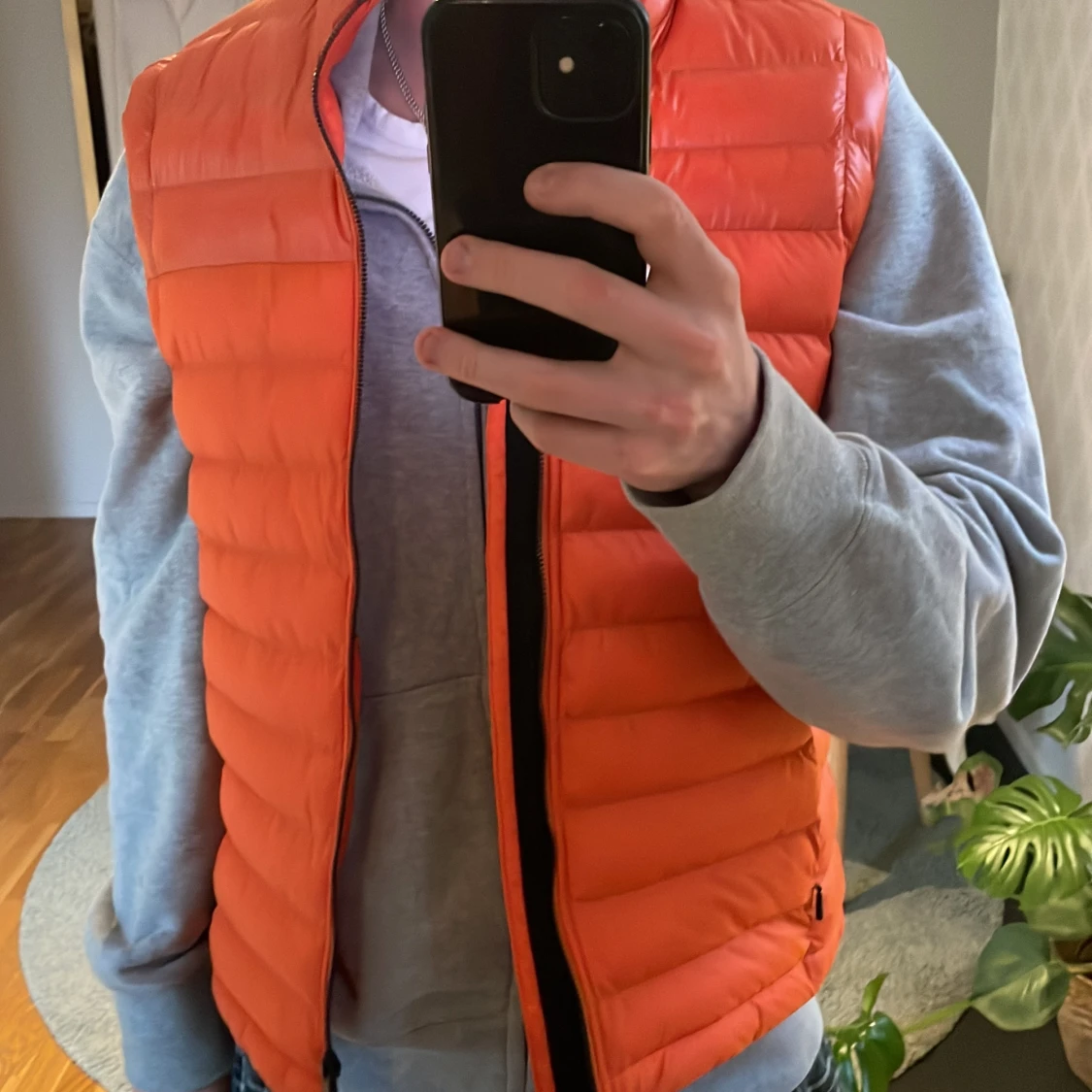 J. Lindeberg väst - 90